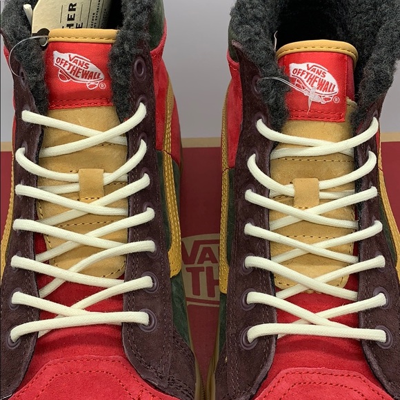 • VANS Sk-8-Hi 46 Mte Dx (Mte) Poinsettiafor WMNS - Picture 7 of 16